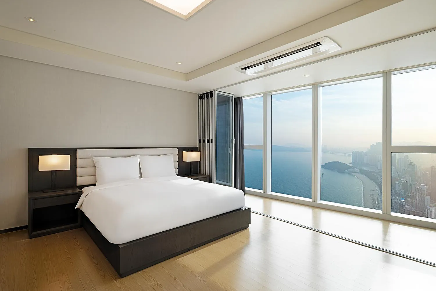 Lct Residence The Vine Haeundae Pusan