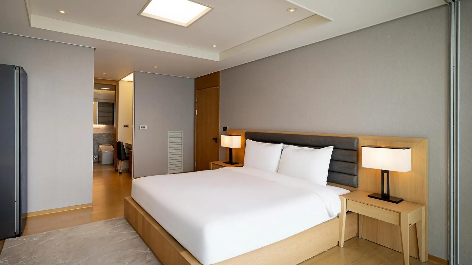Lct Residence The Vine Haeundae Pusan Hotel